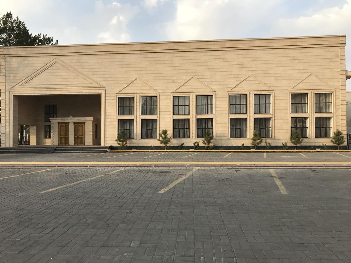 Saltanat Hotel Taldykorgan Luaran gambar