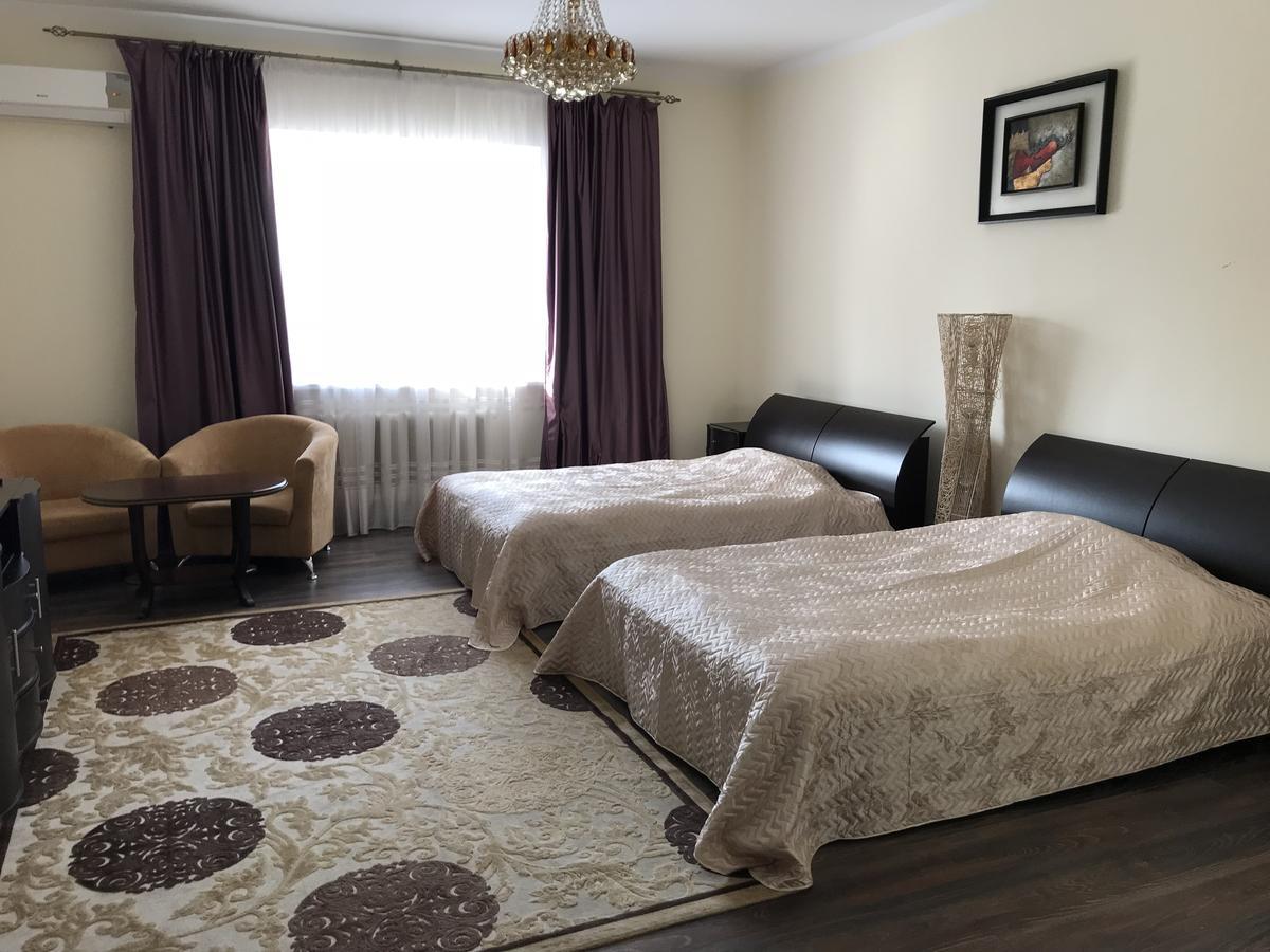 Saltanat Hotel Taldykorgan Luaran gambar
